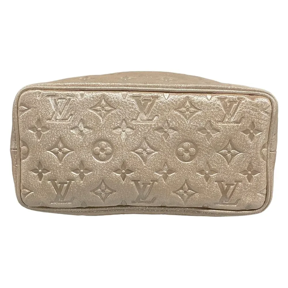 Louis Vuitton Halo Monogram Shimmer Handbag M95820